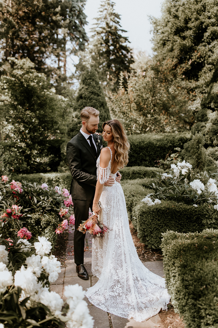 Kurtz Orchards Gracewood Estate Wedding